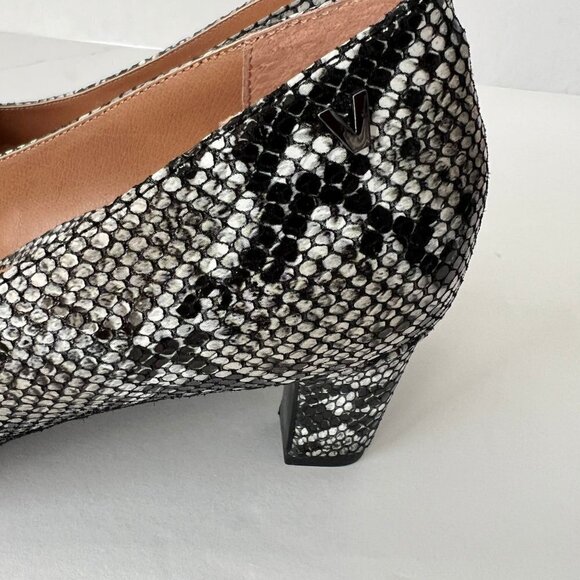 Vionic Leather Pointed Toe Pumps Mia Snake Size 6 M Black White - Picture 5 of 12